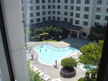 シリコンバレーのホテルの中庭